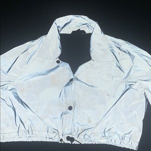 Windbreaker top (grey cropped) chromatic